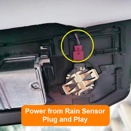 a picture shows Land Rover Defender's rain sensor connector